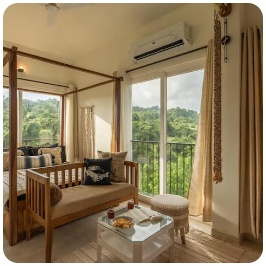 Beautiful Studio with a view to die for